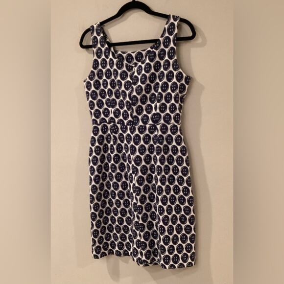 Lilly Pulitzer Navy & White Rare Button Design Dress in Preloved Condition - Picture 3 of 8